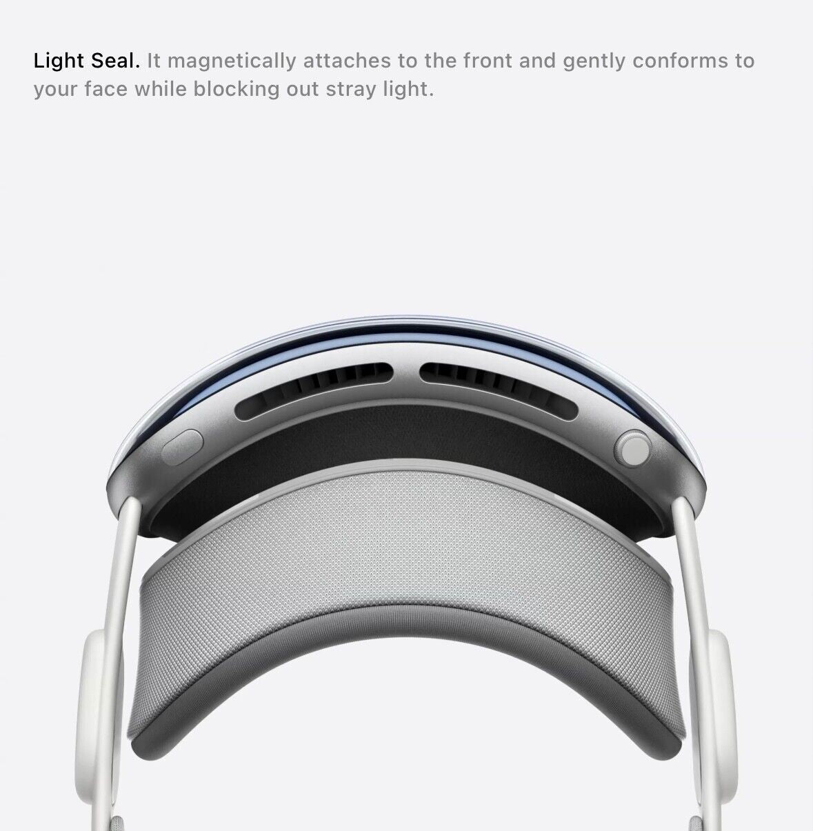 Apple Vision Pro 1TB, Solo Knit Band - S, Dual Loop Band - S, Light Seal - 21W